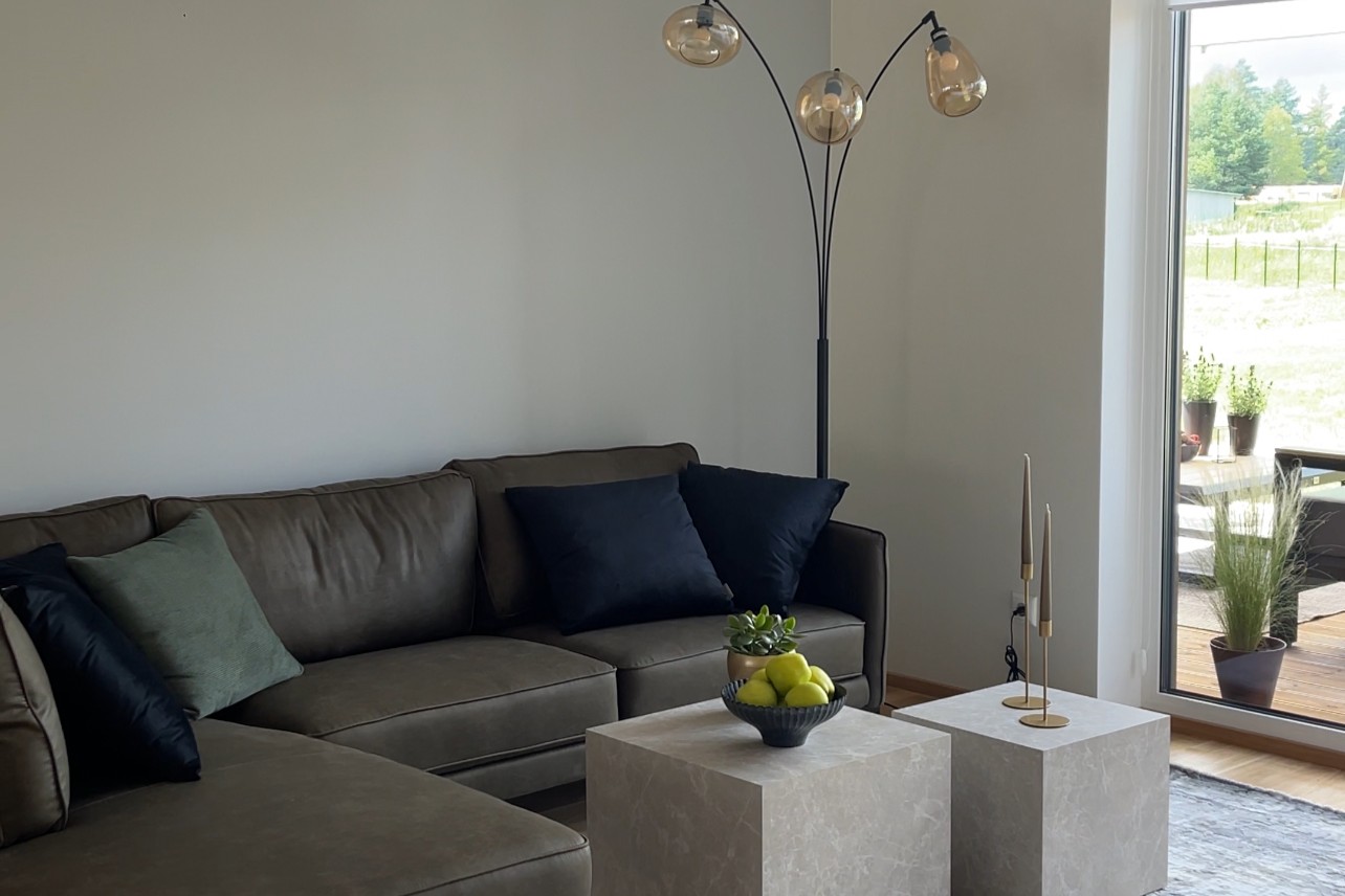 Aasalille Kodud Elvas